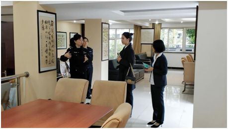 高新城投、工程公司聯(lián)合工會赴高新交警大隊參觀學(xué)習(xí)